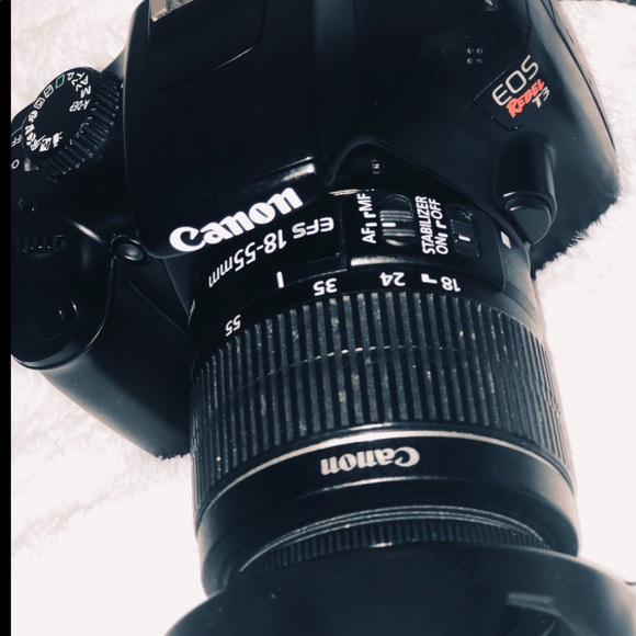 Canon Rebel T3 - Picture 5 of 11